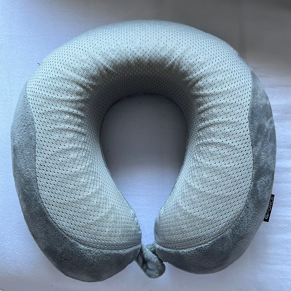 Memory foam neck pillow